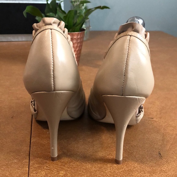 ALDO Neutral Heels - Picture 3 of 6